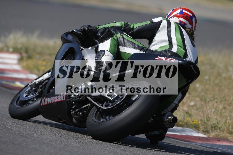 /Archiv-2023/31 07.06.2023 Speer Racing ADR/Gruppe gelb/backside